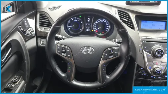 HYUNDAI GRANDEUR HG240 LUXURY