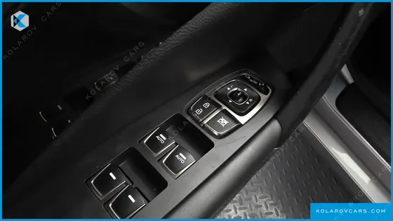 HYUNDAI GRANDEUR HG240 LUXURY