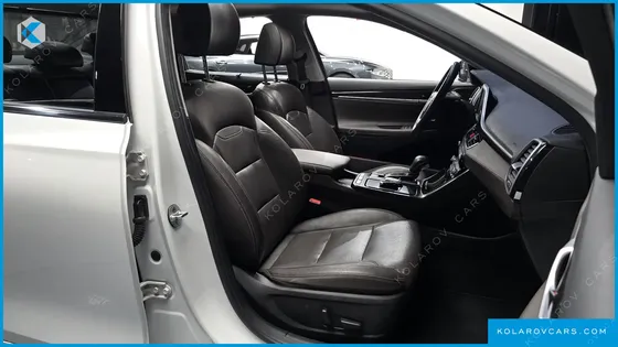 HYUNDAI GRANDEUR 3.0 LPI MODERN (RENTAL CAR)