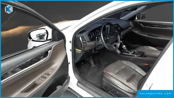 HYUNDAI GRANDEUR 3.0 LPI MODERN (RENTAL CAR)