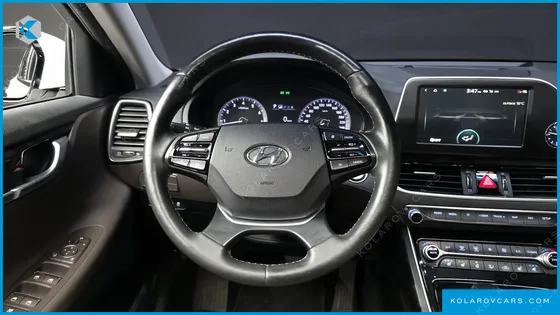 HYUNDAI GRANDEUR 3.0 LPI MODERN (RENTAL CAR)