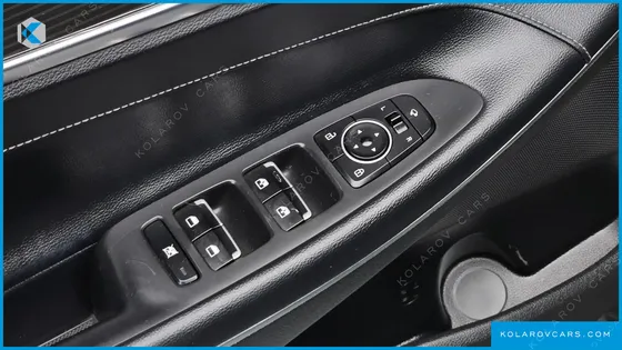 HYUNDAI GRANDEUR 3.0 LPI EXCLUSIVE (RENTAL CAR)