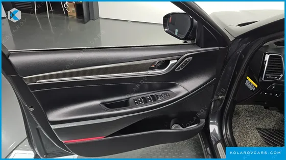HYUNDAI GRANDEUR 3.0 LPI EXCLUSIVE (RENTAL CAR)