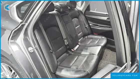 HYUNDAI GRANDEUR 3.0 LPI EXCLUSIVE (RENTAL CAR)