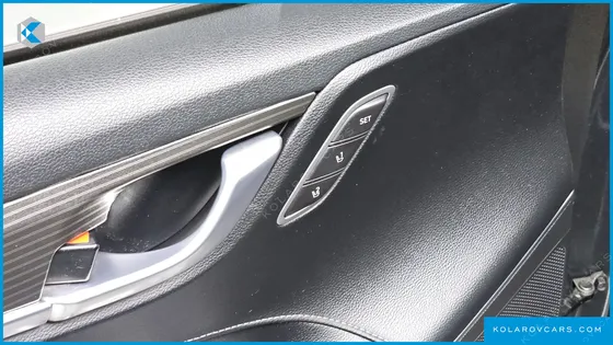 HYUNDAI GRANDEUR 3.0 LPI EXCLUSIVE (RENTAL CAR)