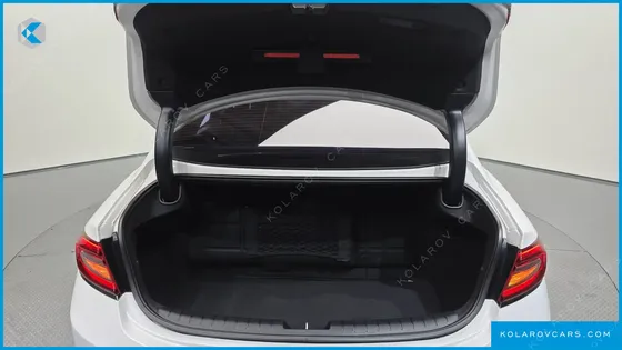 HYUNDAI GRANDEUR 3.0 LPI MODERN (RENTAL CAR)