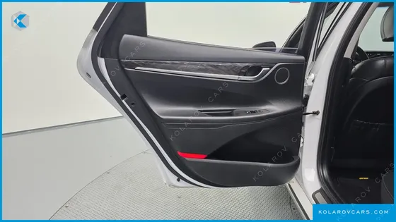 HYUNDAI GRANDEUR 3.0 LPI MODERN (RENTAL CAR)
