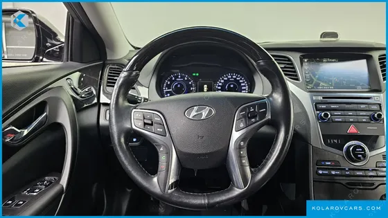 HYUNDAI GRANDEUR HG300 PREMIUM