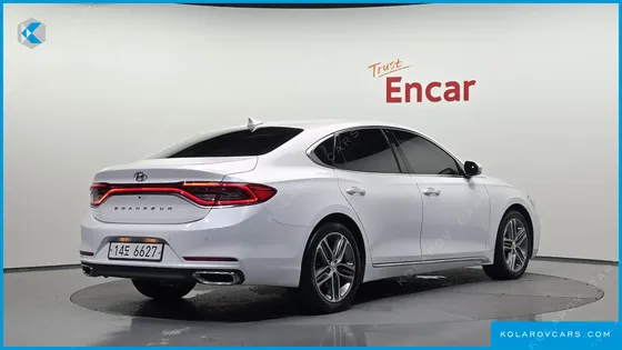 HYUNDAI GRANDEUR 2.4 PREMIUM