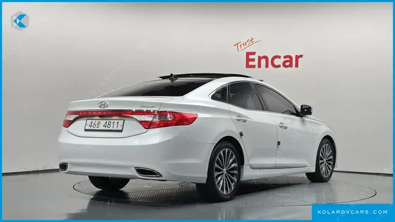 HYUNDAI GRANDEUR HG300 PREMIUM