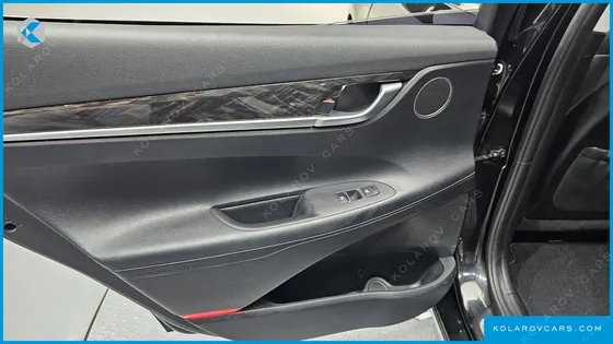 HYUNDAI GRANDEUR 3.0 LPI MODERN (RENTAL CAR)