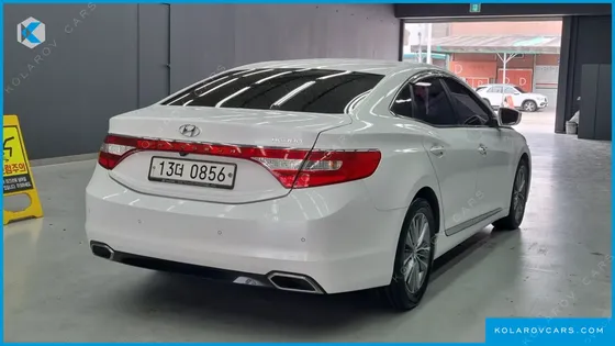 HYUNDAI GRANDEUR HG240 MODERN