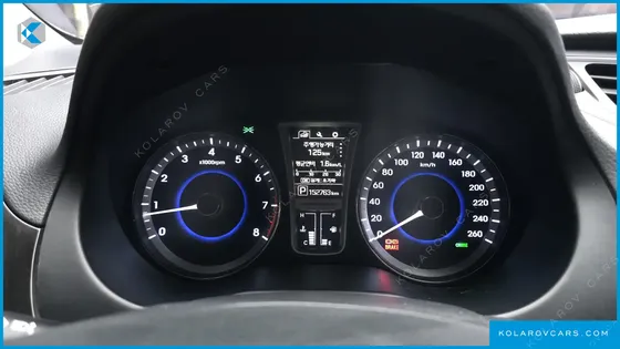 HYUNDAI GRANDEUR HG240 MODERN COLLECTION