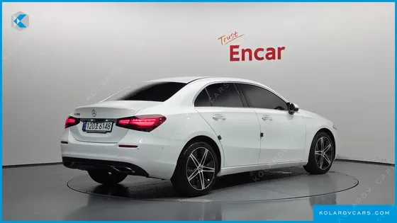 MERCEDES A-CLASS A220 SEDAN