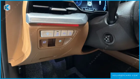 GENESIS G80 GASOLINE 2.5 TURBO 2WD