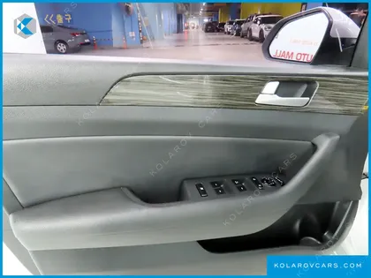 HYUNDAI SONATA 2.0 SMART