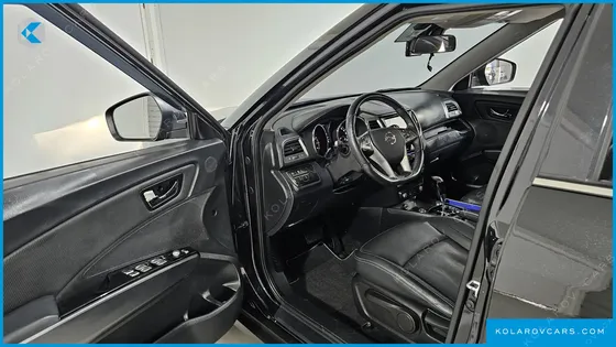KGM - SSANGYONG TIVOLI VX 2WD