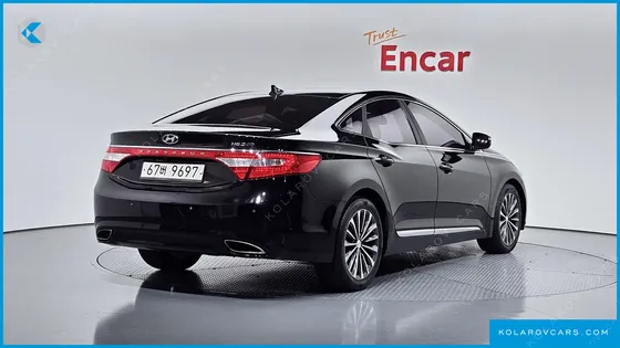 HYUNDAI GRANDEUR HG240 MODERN