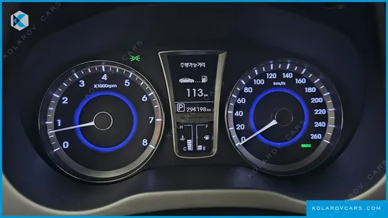 HYUNDAI GRANDEUR HG240 MODERN