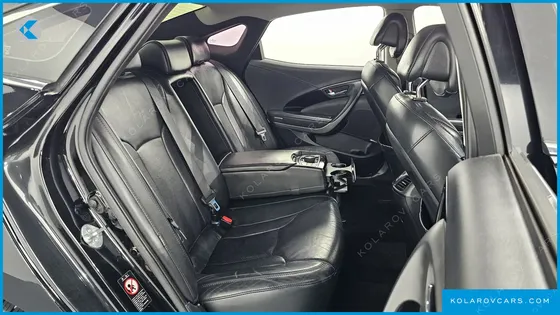 HYUNDAI GRANDEUR HG240 MODERN