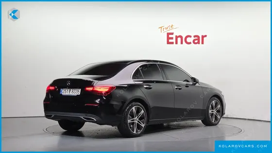 MERCEDES A-CLASS A220 SEDAN
