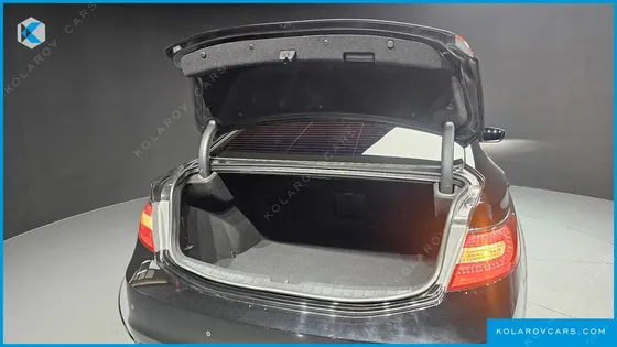 HYUNDAI GRANDEUR HG300 EXCLUSIVE