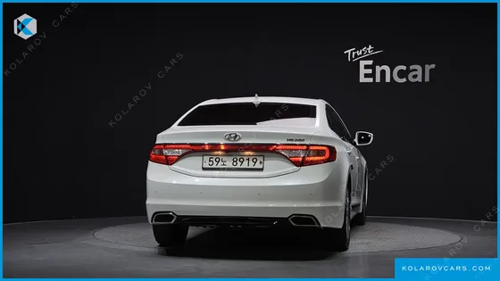 HYUNDAI GRANDEUR HG240 MODERN