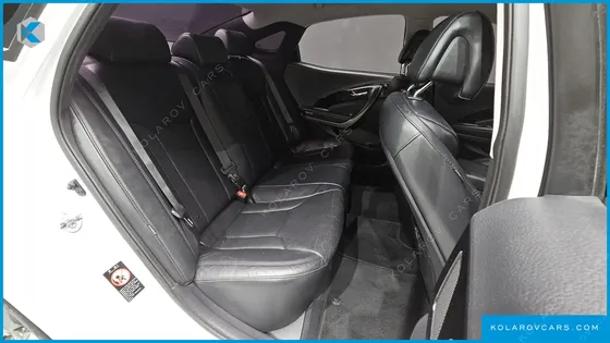 HYUNDAI GRANDEUR HG240 MODERN