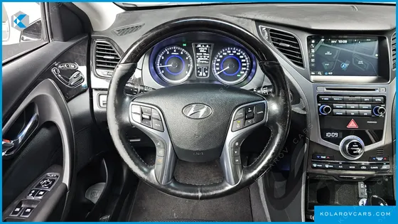 HYUNDAI GRANDEUR HG240 MODERN