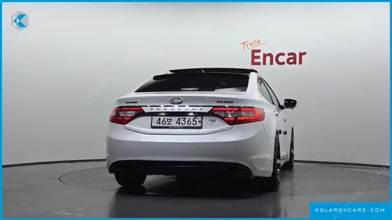 HYUNDAI GRANDEUR HG240 MODERN