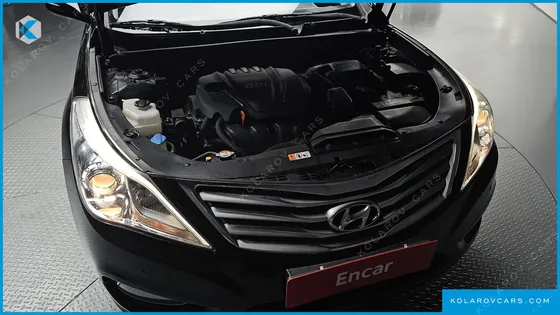 HYUNDAI GRANDEUR HG240 LUXURY