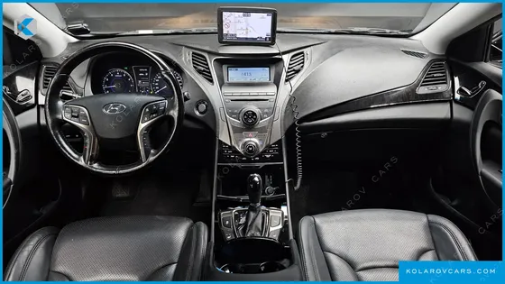HYUNDAI GRANDEUR HG240 LUXURY