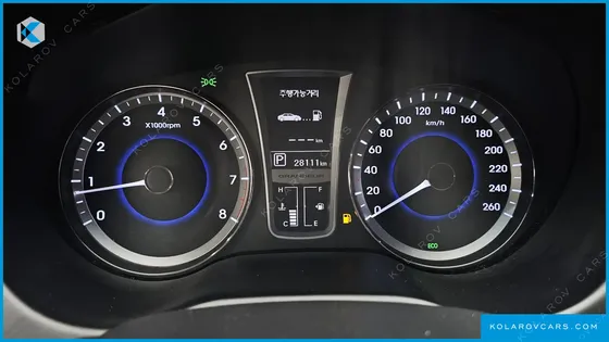 HYUNDAI GRANDEUR HG240 LUXURY