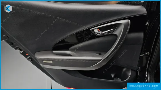 HYUNDAI GRANDEUR HG240 LUXURY