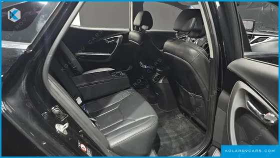 HYUNDAI GRANDEUR HG240 LUXURY