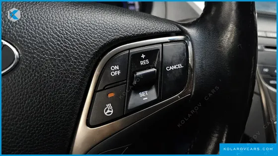 HYUNDAI GRANDEUR HG240 LUXURY