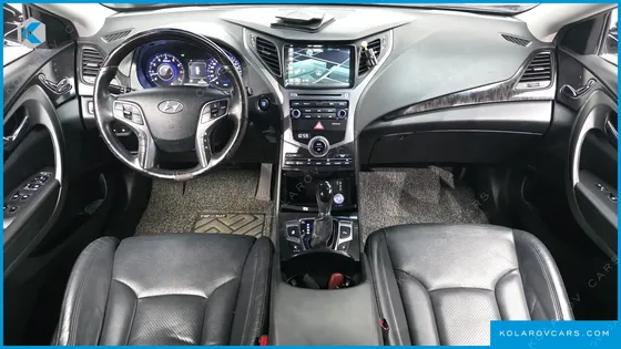 HYUNDAI GRANDEUR HG300 PREMIUM