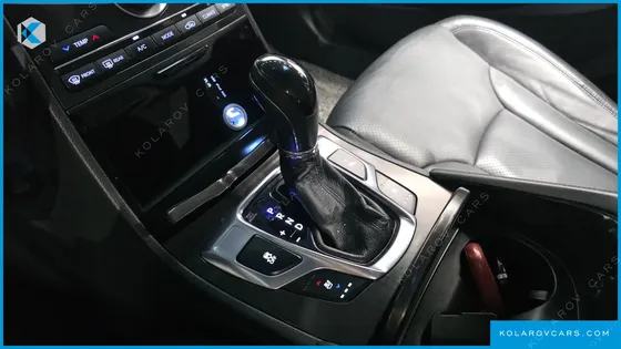 HYUNDAI GRANDEUR HG300 PREMIUM