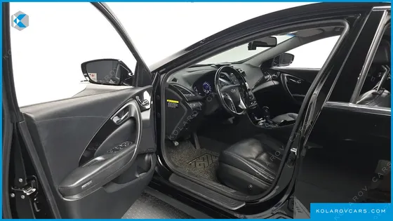 HYUNDAI GRANDEUR HG300 PREMIUM
