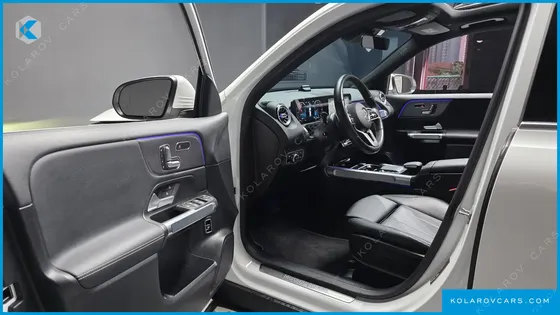 MERCEDES GLB-CLASS GLB220