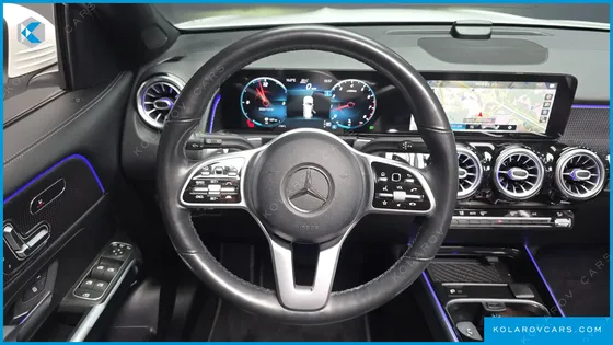 MERCEDES GLB-CLASS GLB220