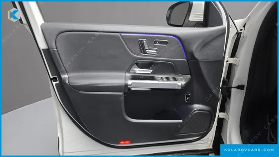 MERCEDES GLB-CLASS GLB220