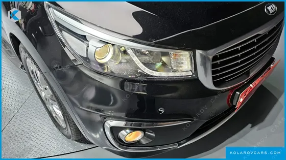 KIA CARNIVAL 9-SEATER NOBLESSE
