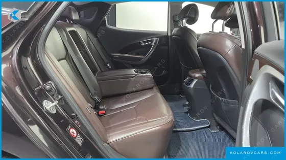 HYUNDAI GRANDEUR HG240 LUXURY