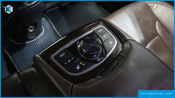HYUNDAI GRANDEUR HG240 LUXURY