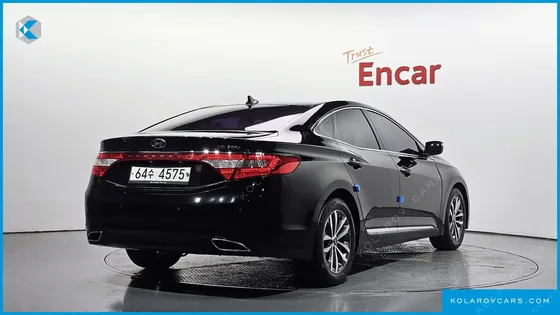 HYUNDAI GRANDEUR HG240 LUXURY
