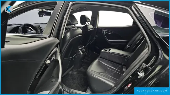 HYUNDAI GRANDEUR HG240 LUXURY