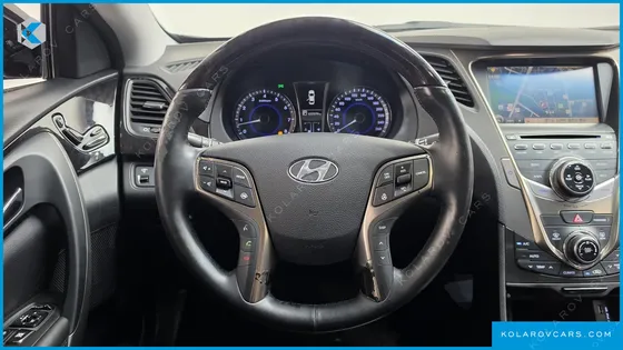 HYUNDAI GRANDEUR HG240 MODERN
