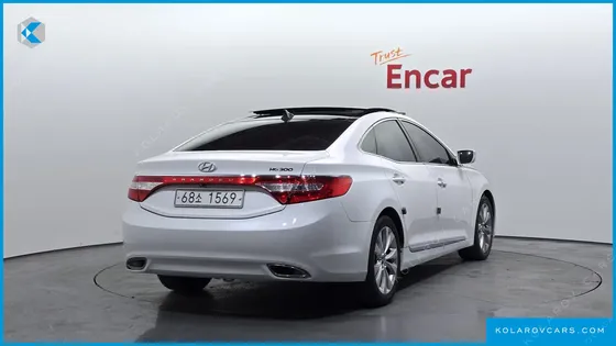 HYUNDAI GRANDEUR LPG HG300 EXECUTIVE