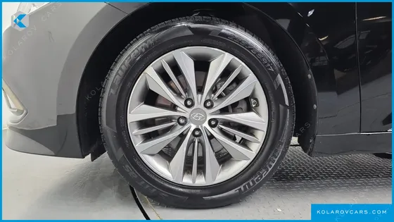 HYUNDAI GRANDEUR HG240 MODERN COLLECTION